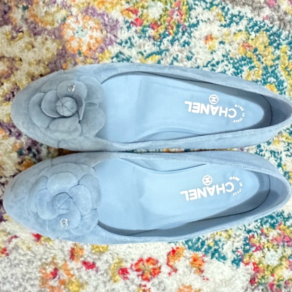 Chanel Suede Cap Toe Camellia Ballerina Flats - Picture 8 of 14